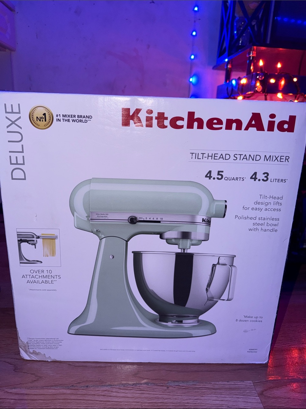 Brand New KitchenAid Deluxe Tilt-Head Stand Mixer – 4.5 Qt